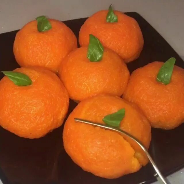 Мандаринки рецепт. Закуска мандаринки. Салат на новый год мандаринки поэтапно. Мандаринки рецепт. Морковные мандаринки.