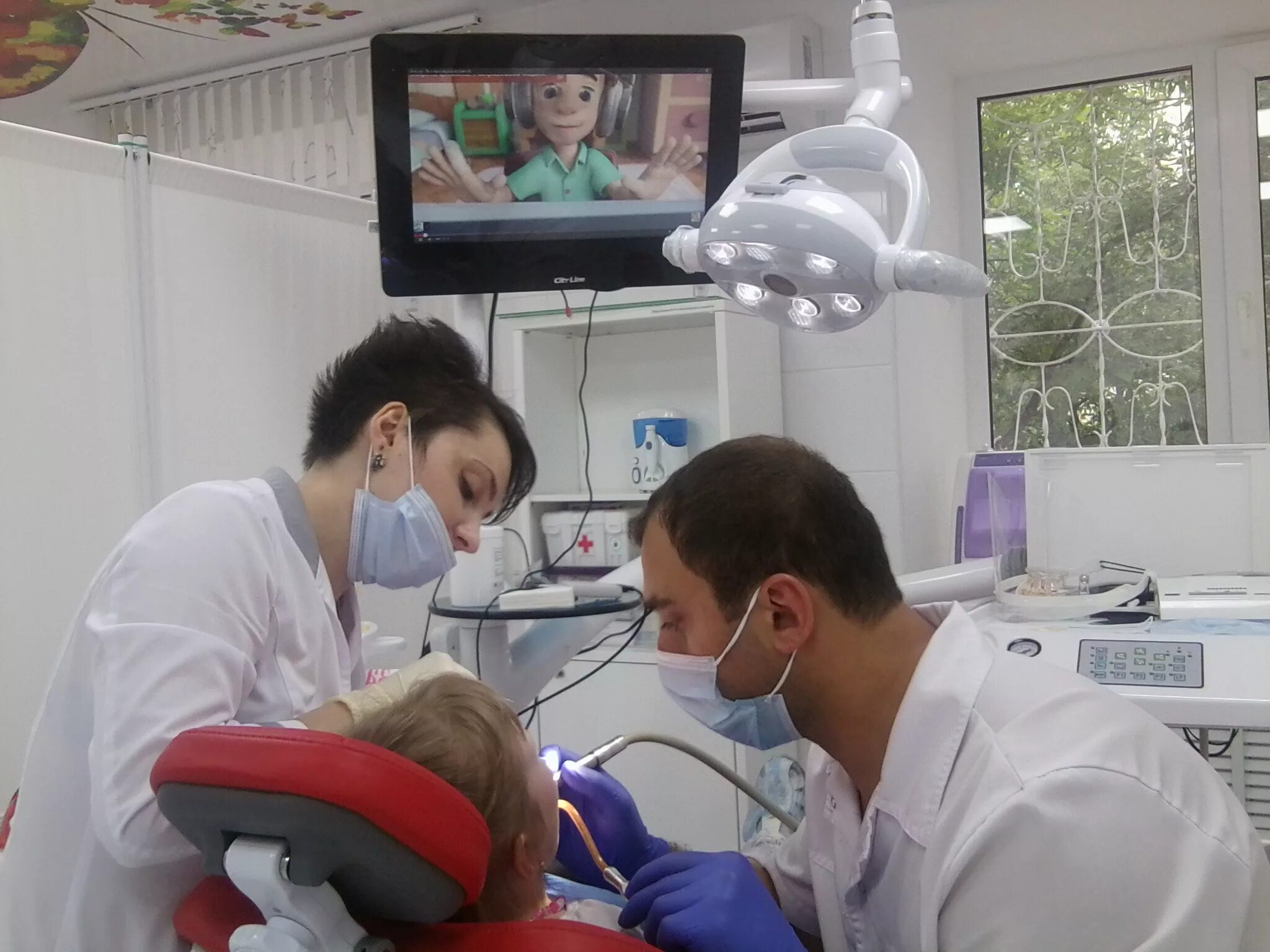 Авито стоматолог