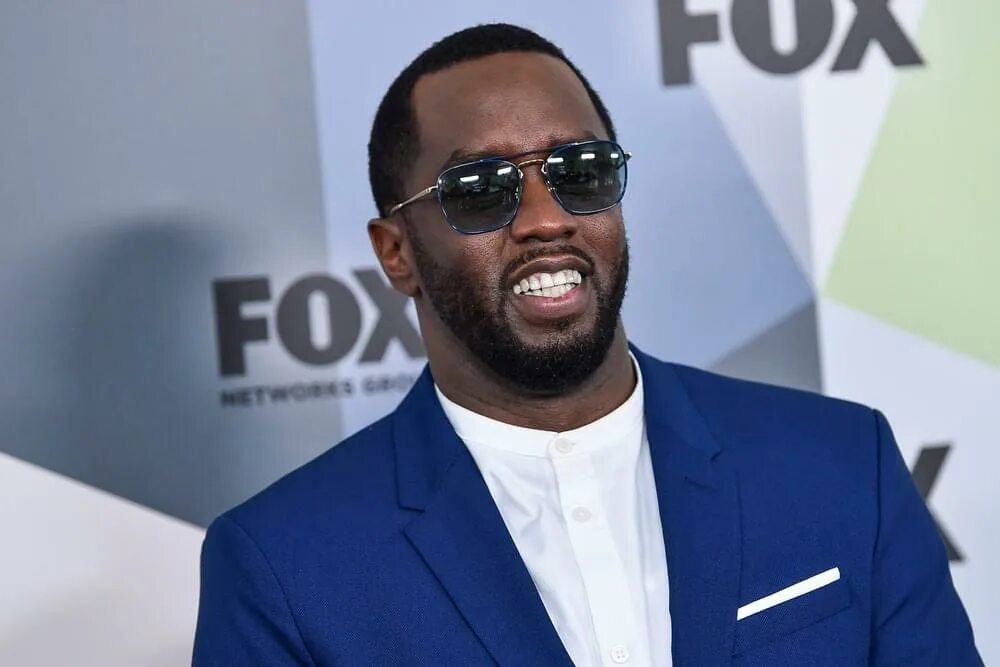 Пафф дэдди дата рождения. Пафф дэдди. шон комбс фото. sean &quot;diddy&quot; combs. пафф дэдди 2025 год.