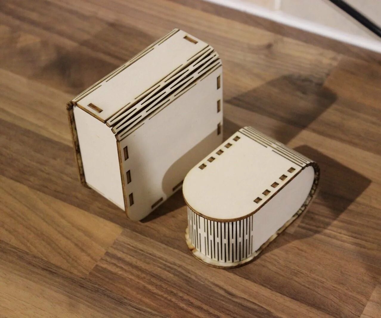 Генератор коробочек. Рука робота из фанеры. Генератор коробочек. Генератор коробок для лазерной резки. Генератор коробочек.