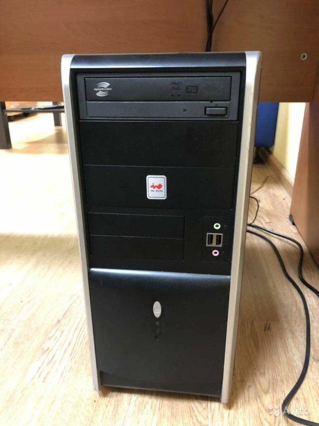 Продается компьютер. Комп 2005 года. Офисный комплект celeron r 2. Системный блок 0зу 6 гб 4 ядра. Персональный компьютер pentium dual-core.