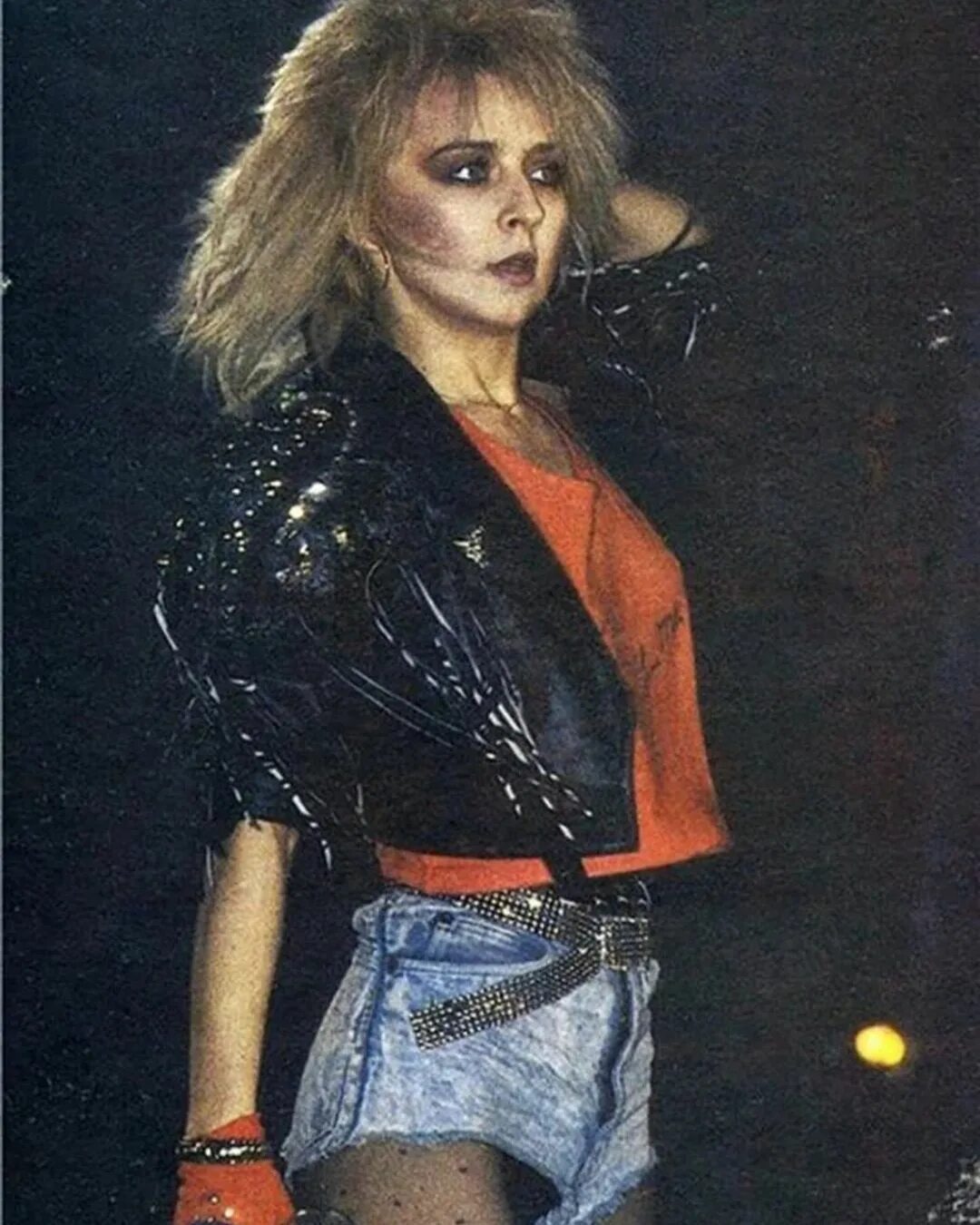 звезды эстрады 90 годов. софия ротару. алена апина в 90-х. анжелика варум 1994 год. алла пугачева в молодости.