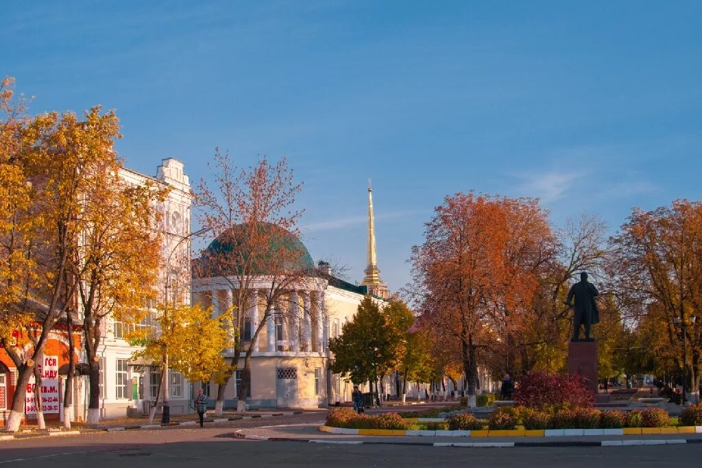 Мичуринск кчт. Город Мичуринск осенью. Мичуринск осень. Мичуринск климат. Осень в Мичуринске фото.