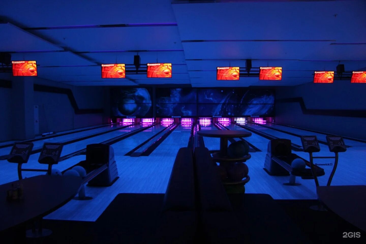 Laserland Гагаринский боулинг. ТЦ Гагаринский боулинг Laserland. Лазертаг в Москве Арена лазерланд. ЛАЗЕРЛЭНД В Гагаринском