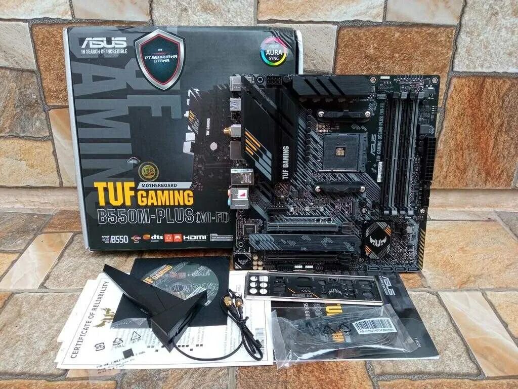 B550m plus. Asus tuf b550m plus. tuf 550 plus wifi. asus tuf b550m plus wifi встроенная видеокарта. asus tuf gaming b550m.
