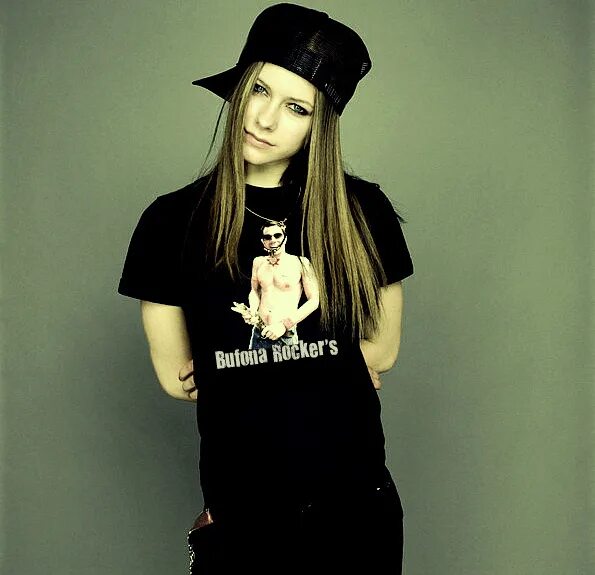 Аврил Лавин скейтер. Аврил Лавин Skater boy. Аврил Лавин sk8er boi. Avril Lavigne sk8er boi обложка. Avril lavigne boi