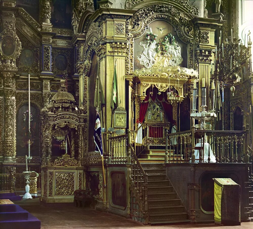 иконы в смоленском успенском соборе. смоленская икона божией успенский собор смоленск. смоленский успенский собор одигитрия. чудотворная смоленская икона божией матери одигитрии. собор смоленской иконы божией матери в смоленске.