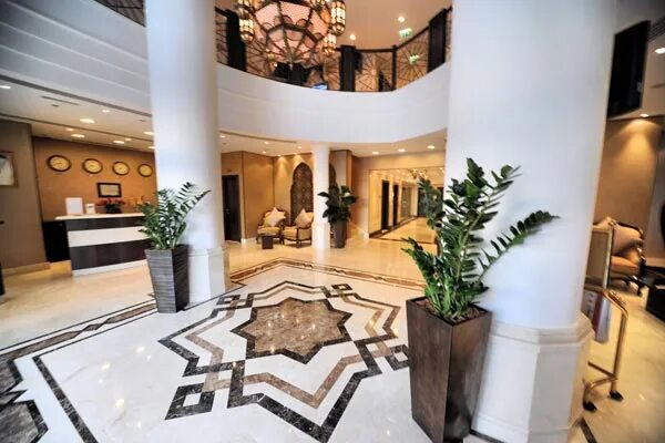 Аль хамра 4. Al Hamra 4*. Al Hamra Hotel 4 Шарджа. Визитка отеля al Hamra. Occidental Sharjah Grand.