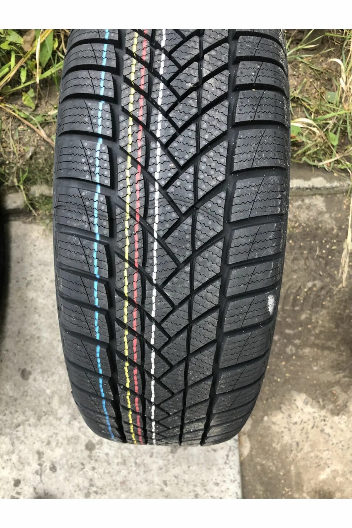 Матадор mp93 nordicca. Matador mp 93 nordicca. Шина matador mp 93 nordicca 225/65 r17 106h. Matador mp 93 nordicca. Автомобильная шина matador mp 91 - nordicca 4x4 m+s 235/55 r17 103v зимняя.