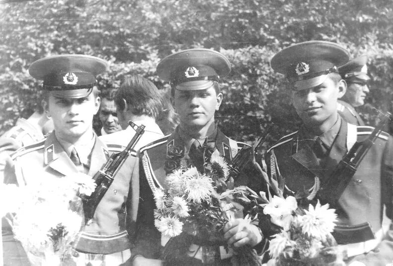 Орловское училище связи. Орловское училище связи. Орловское училище связи. Орловское высшее военное командное училище связи. Орловское училище связи.