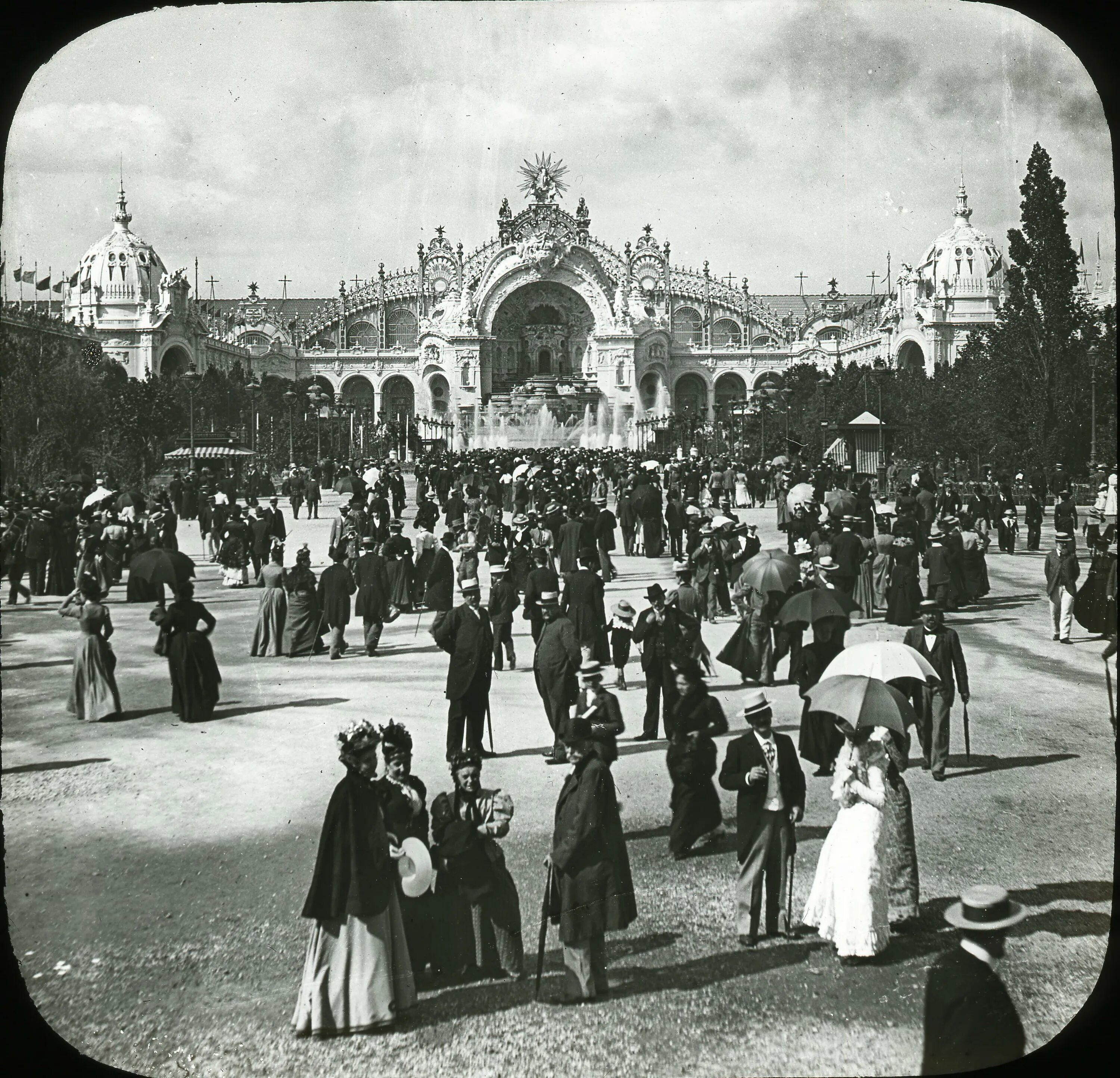 Всемирная выставка в Париже 1900. Всемирная Промышленная выставка 1900 в Париже. Павильон России Париж 1900. Выставка в Париже 1900 года павильон России.