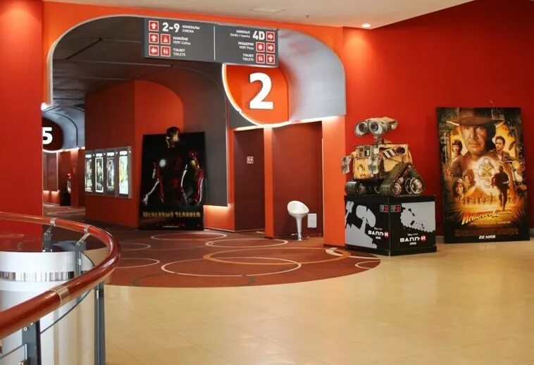 Кинотеатр пермь трк. Колизей синема пермь кинотеатр. торговый центр колизей синема пермь. кинотеатр very velly пермь. зал мувик колизей пермь.