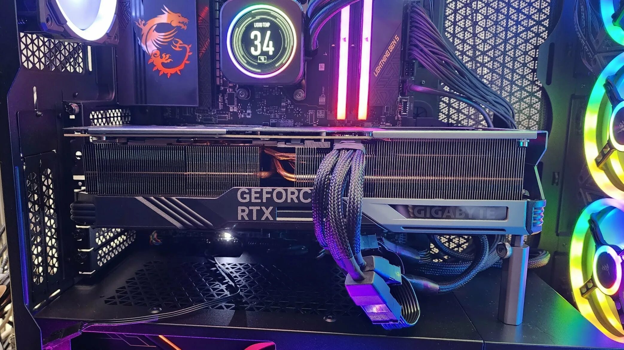 Geforce rtx 4090 gaming x trio. Gigabyte 4090 OC. RTX 4090 Gigabyte Gaming OC. RTX 4090 MSI. GV-n4090gaming OC-24gd.