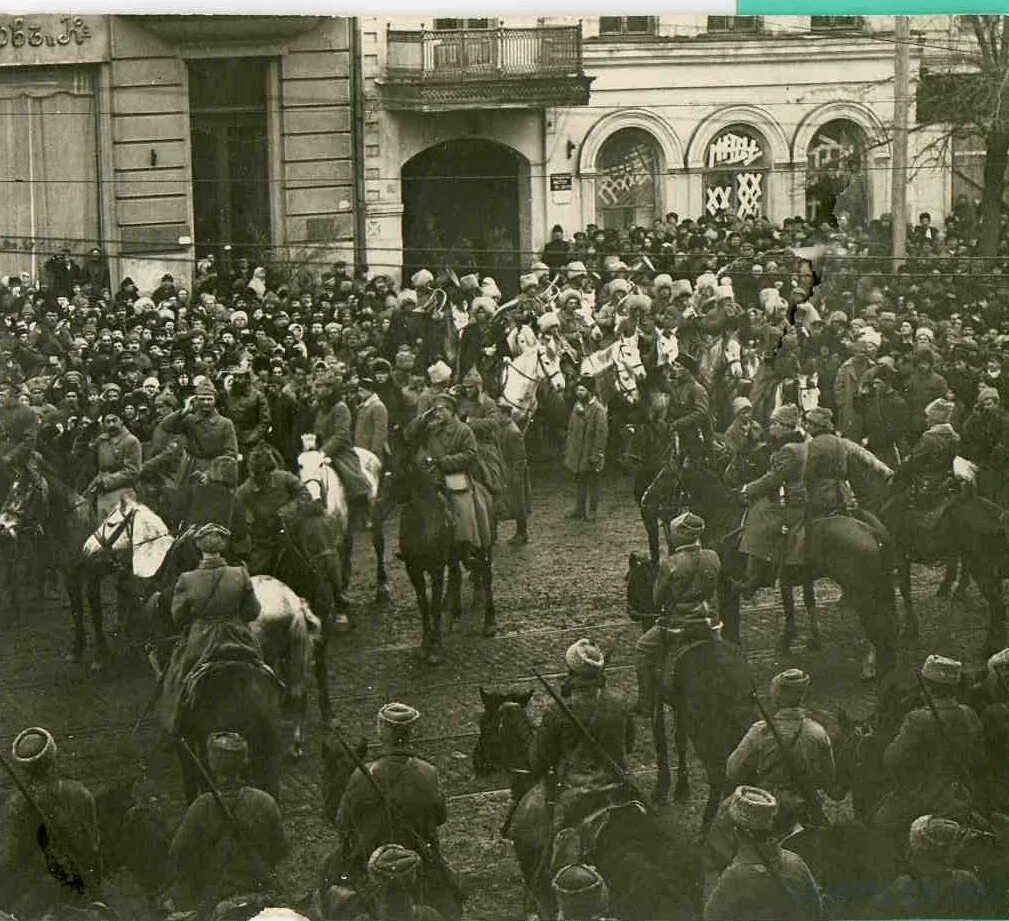 Деникин добровольческая армия. ВСЮР 1919 год. Добровольческая армия 1919. Войска Деникина 1919.