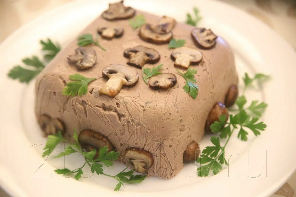 Паштет с грибами куриный рецепты. Паштет с грибами. куриный паштет с грибами. паштет печеночный с грибами. красивая подача печеночного паштета.