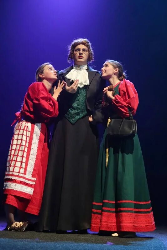 театр ставрополь 2023. кукольный театр. муха цокотуха кукольный театр луганск. спектакль спящая красавица новгородский академический театр драмы. ставропольский театр кукол.