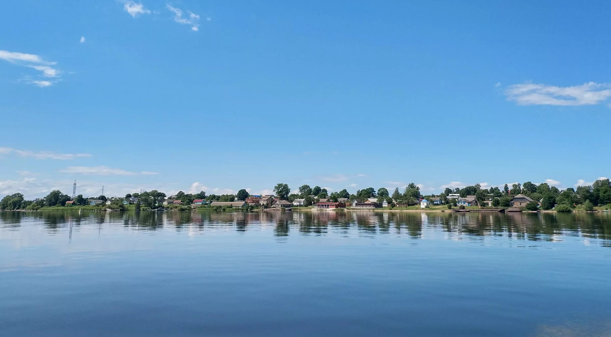 Псковской озеро расположено на территории. Псковской озеро расположено на территории. Смолинское озеро мордовия. Гусиное озеро ленинградская область. Серебряное озеро псков.