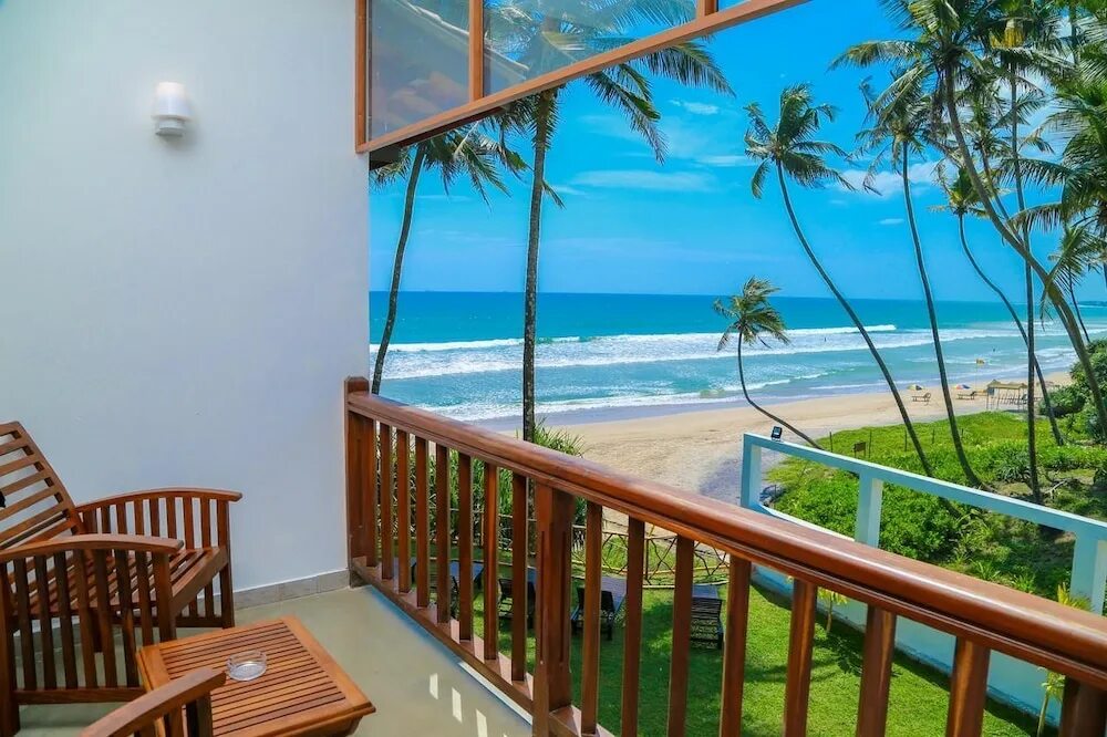 Araliya Beach Resort & Spa 5*. Araliya Beach Resort & Spa Unawatuna 5*. Унаватуна Шри Ланка. Аралия Шри Ланка. Матара шри ланка