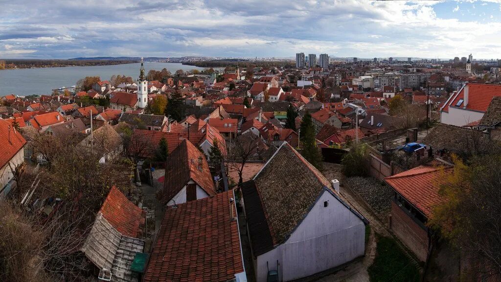 Город земун сербия. Zemun сербия. Земун сербия набережная. Zemun сербия. Земун сербия.