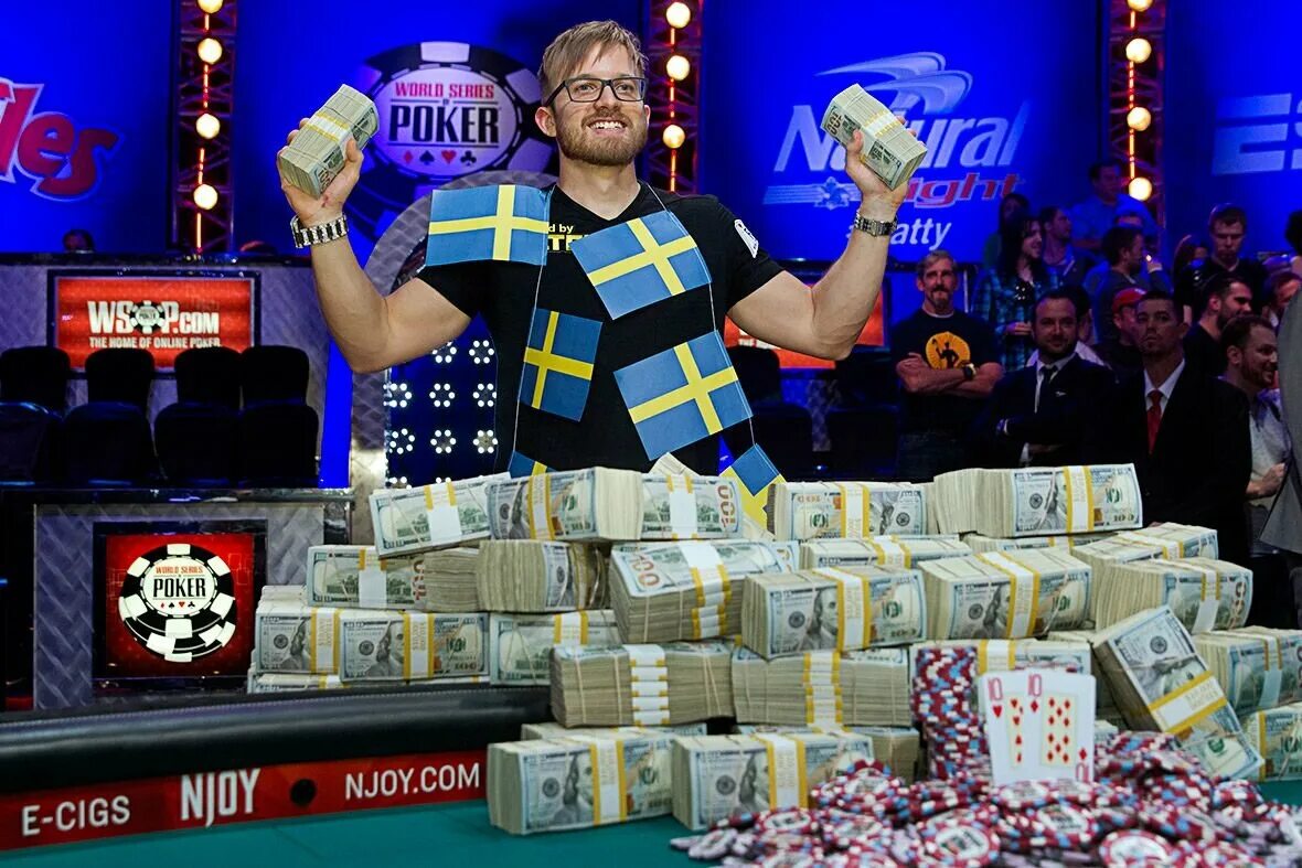 Крупные джекпоты. Победитель WSOP. Лас Вегас WSOP. Выигрыш в Покер. Выиграл в Покер.