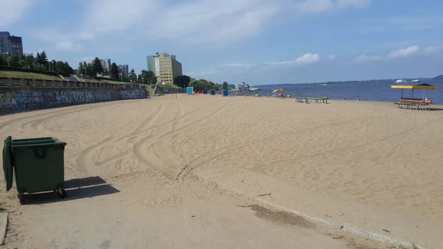 Чкаловка самара пляж. Набережная самары волга пляж. Полевой спуск самара. Когда откроют пляжи в самаре 2024. Самара набережная пляж.