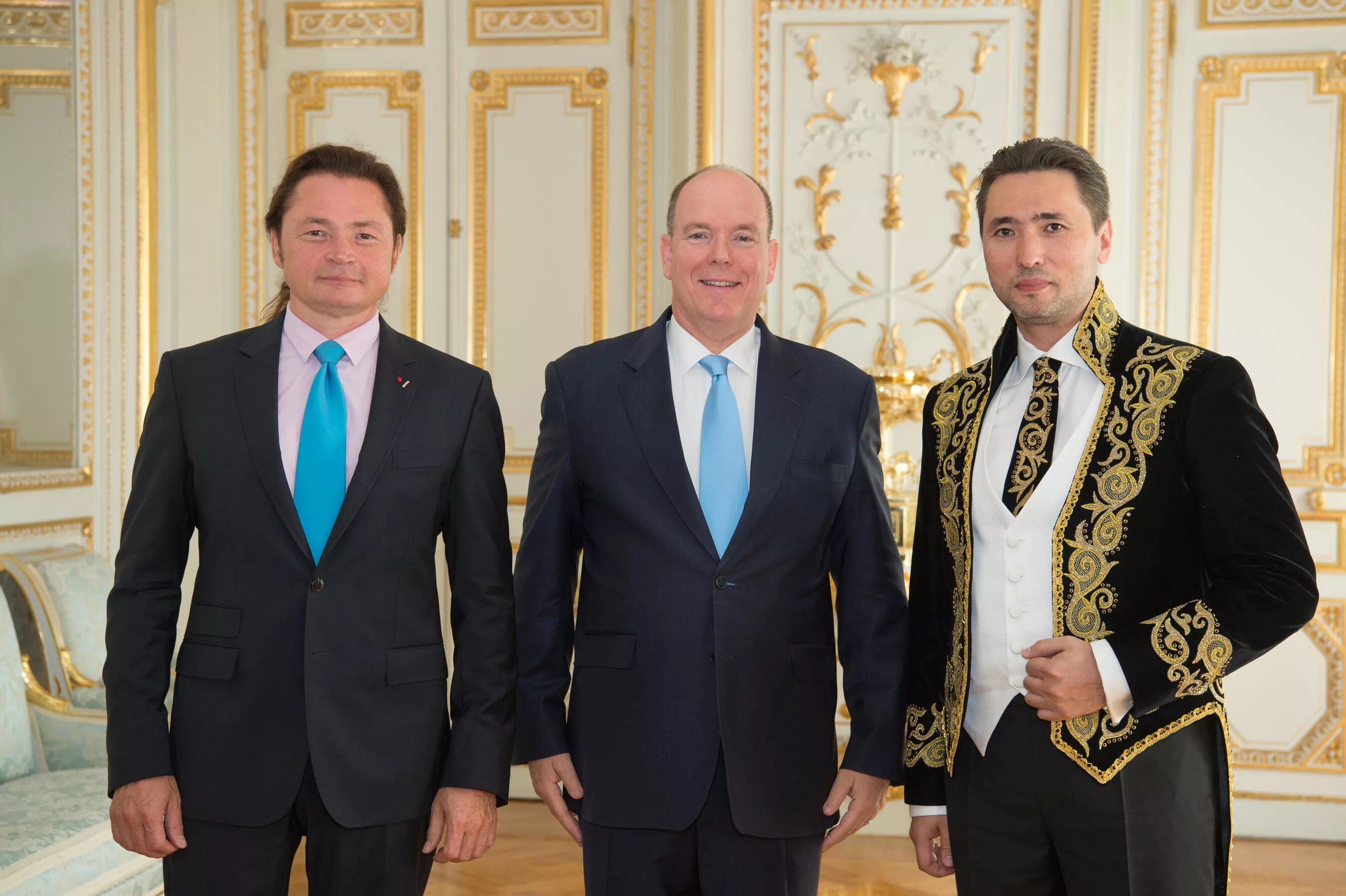 Посол Азербайджана в Казахстане. Дипломаты Узбекистана.