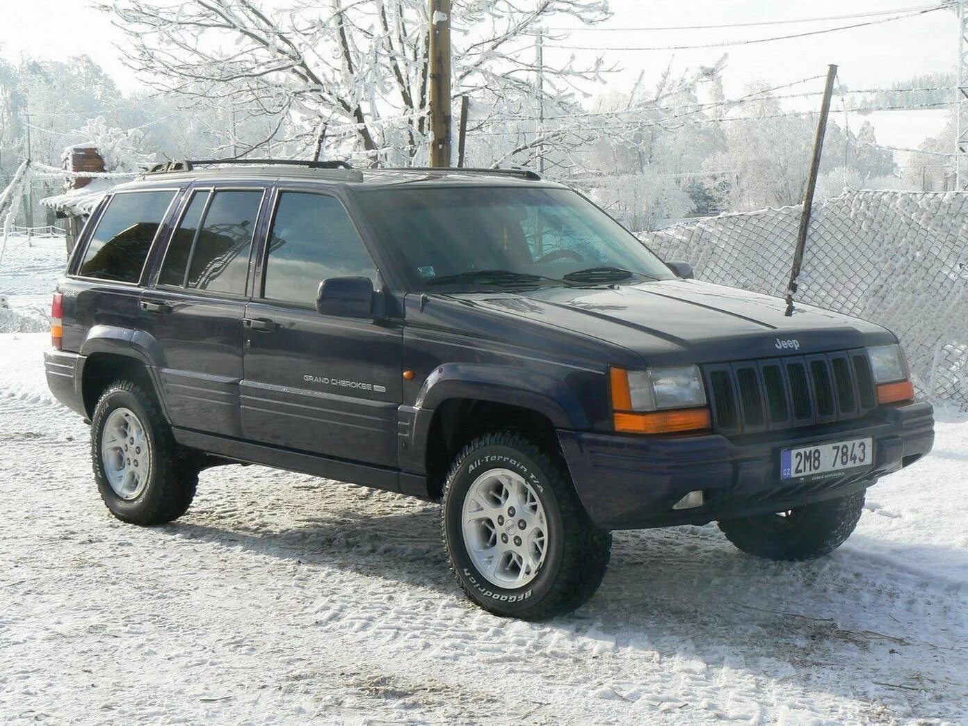 Джип гранд чероки дизель купить. Jeep Grand Cherokee 1995. Jeep Grand Cherokee 1993 5.2. Джип Гранд Чероки 1995. Jeep Grand Cherokee 1998.