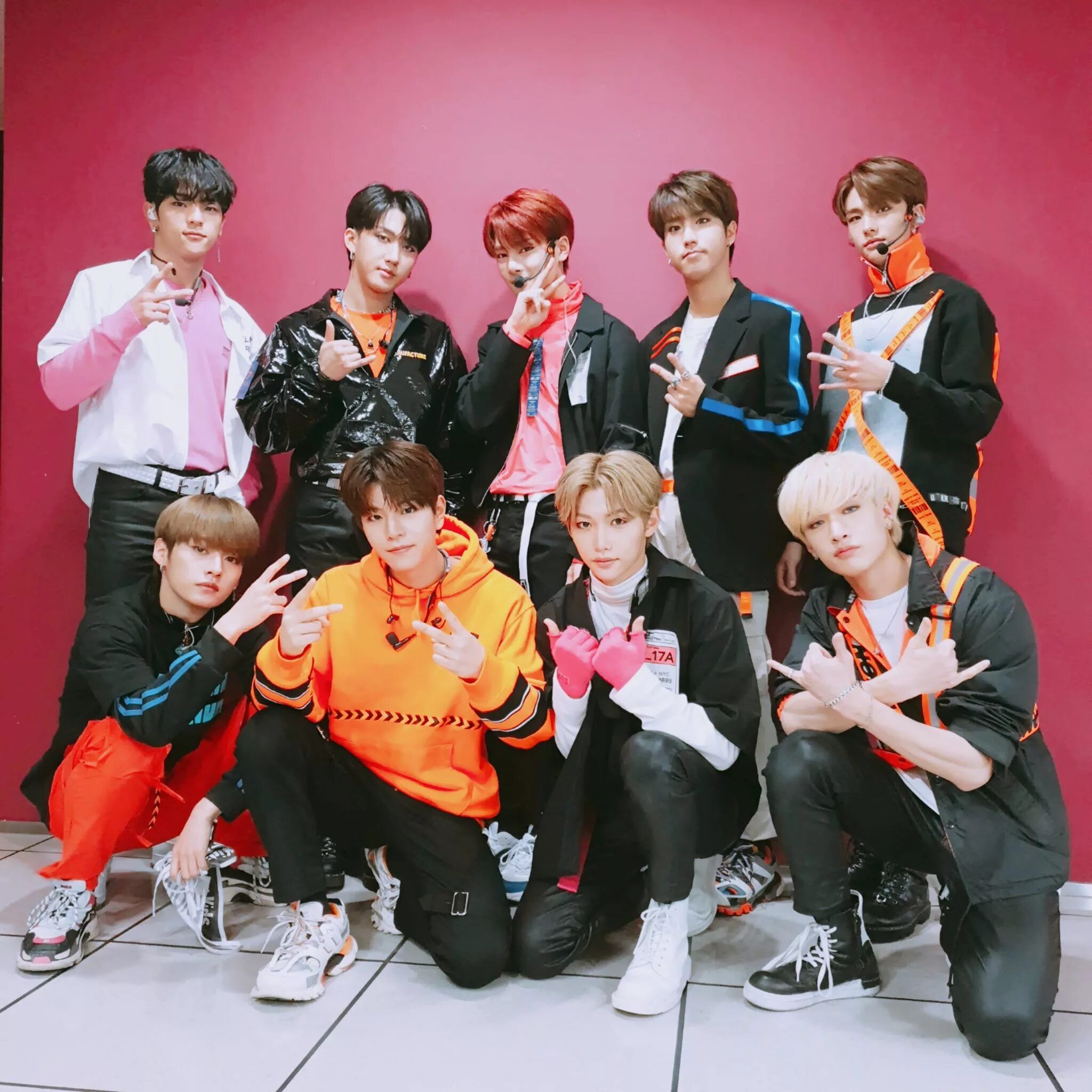 др участников стрей кидс. стрейкиц имена участников. группа stray kids. корейская группа stray kids. группа monsta x участники.