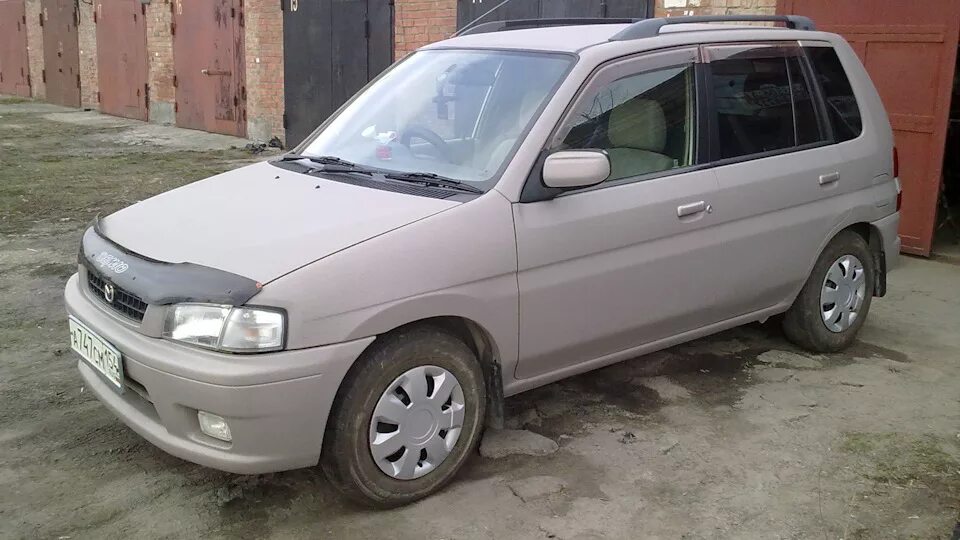 Мазда демио 1999 года 1. Mazda demio 1999. Мазда демио 1999 года. 3. Мазда демио 99.