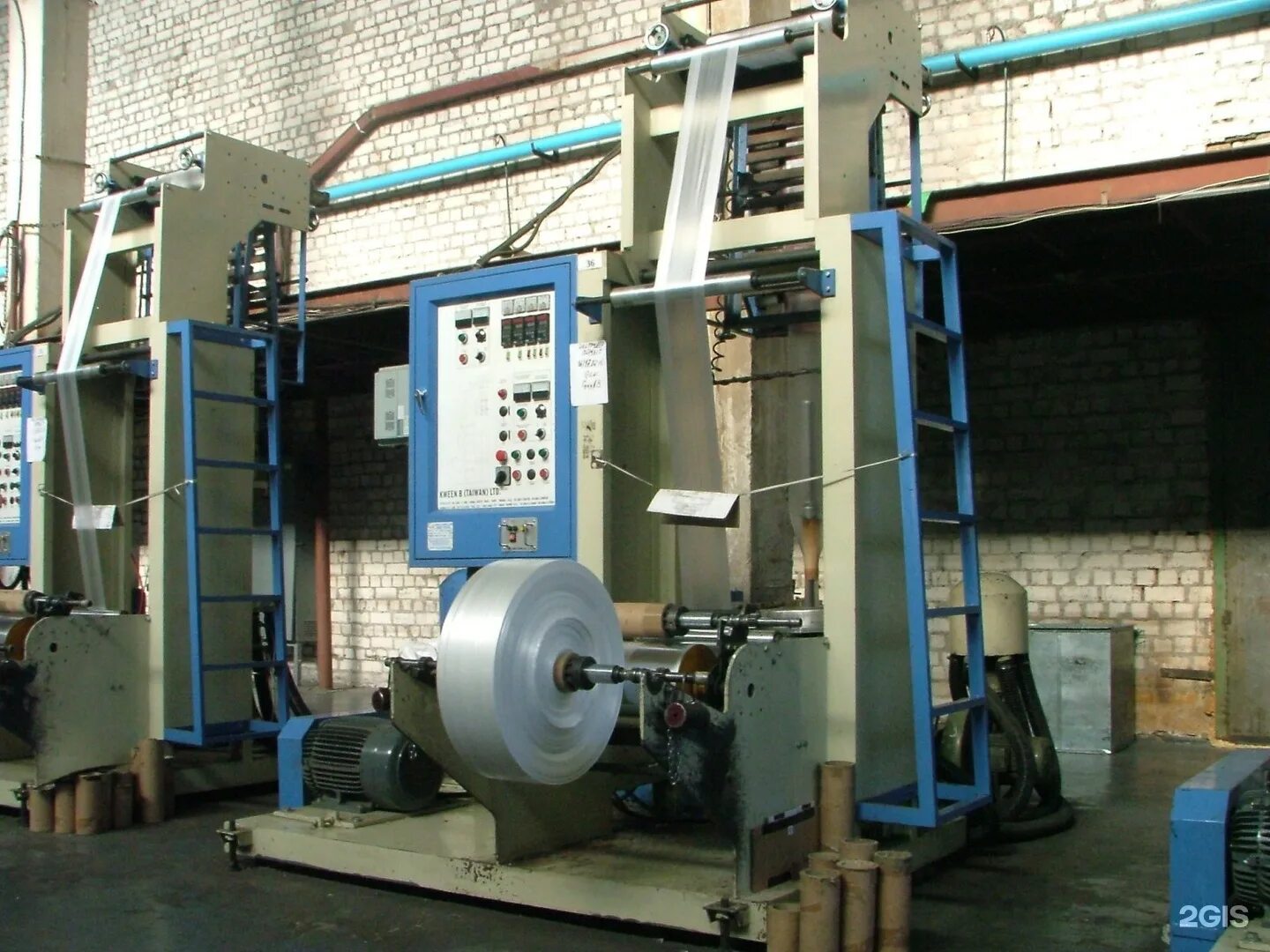 Ооо полимер. Полимеры тольятти. Производство полимерной пленки. Пакетоделательная машина hadson-sharp. Полимеры тольятти.