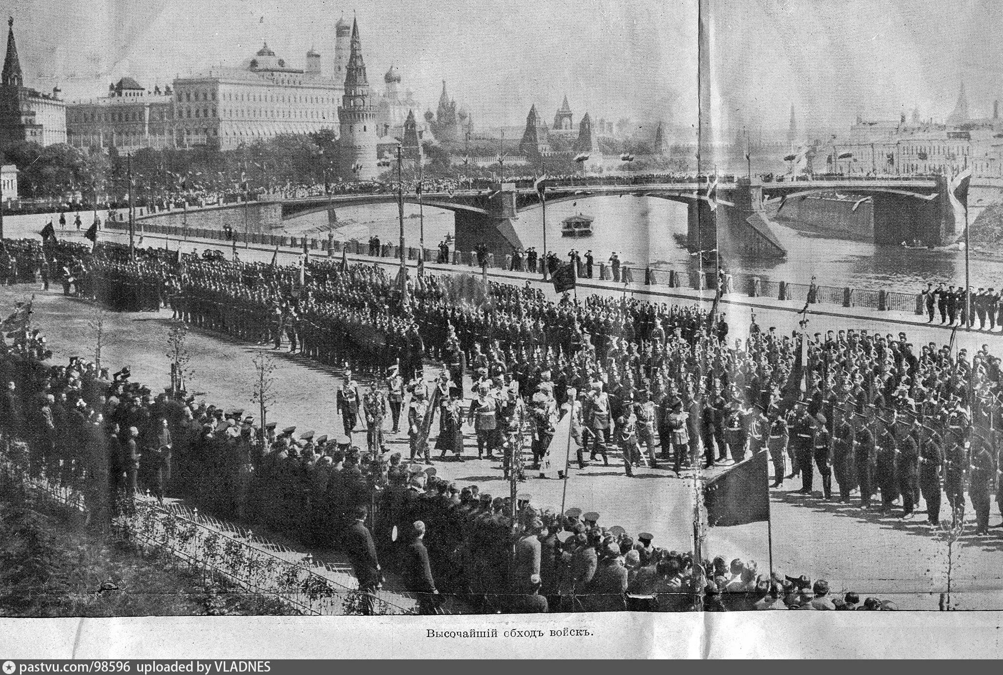 Памятник александру 3 год. Храм Христа Спасителя 1912. Памятник Александру 3 в Москве 1912. Памятник Александру 3 в Москве у храма Христа. Открытие памятника Александру третьему в Москве 1912 год.