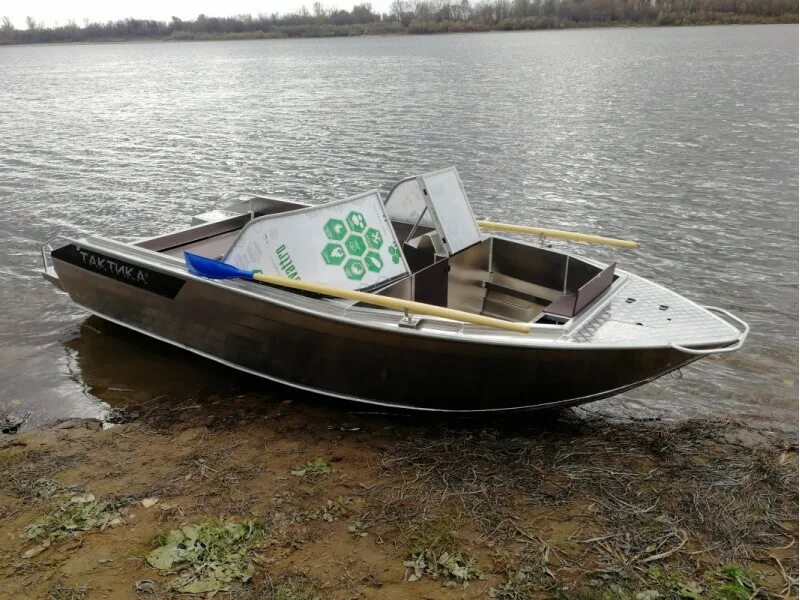 Лодка волжанка 51 фиш. 9 bs. 7. Катер волжанка 53 bowrider. Мотолодка "самара 500 fish (amadeus fish)".