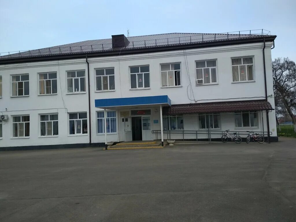 Школа 17 кореновск. Школа 1 город кореновск. Новая школа 19 кореновск. 19 школа город кореновск. Школа 18 кореновск.
