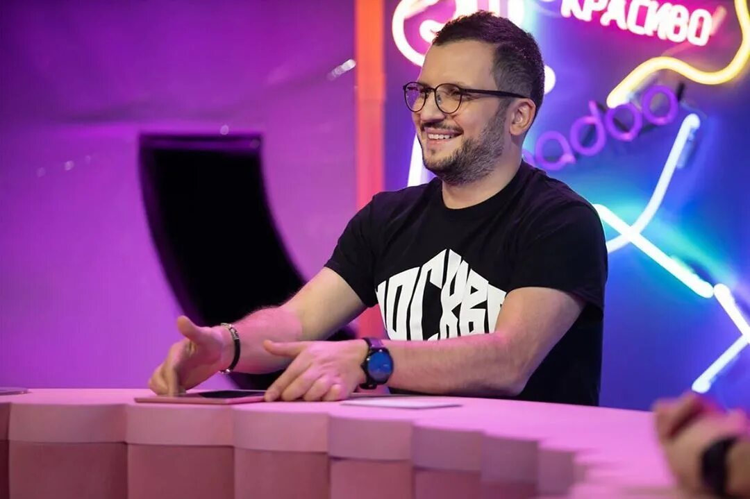 Позов национальность. Шоу импровизация дмитрий позов. дмитрий позов 2025. дмитрий позов 2025. дмитрий позов импровизация 2025.