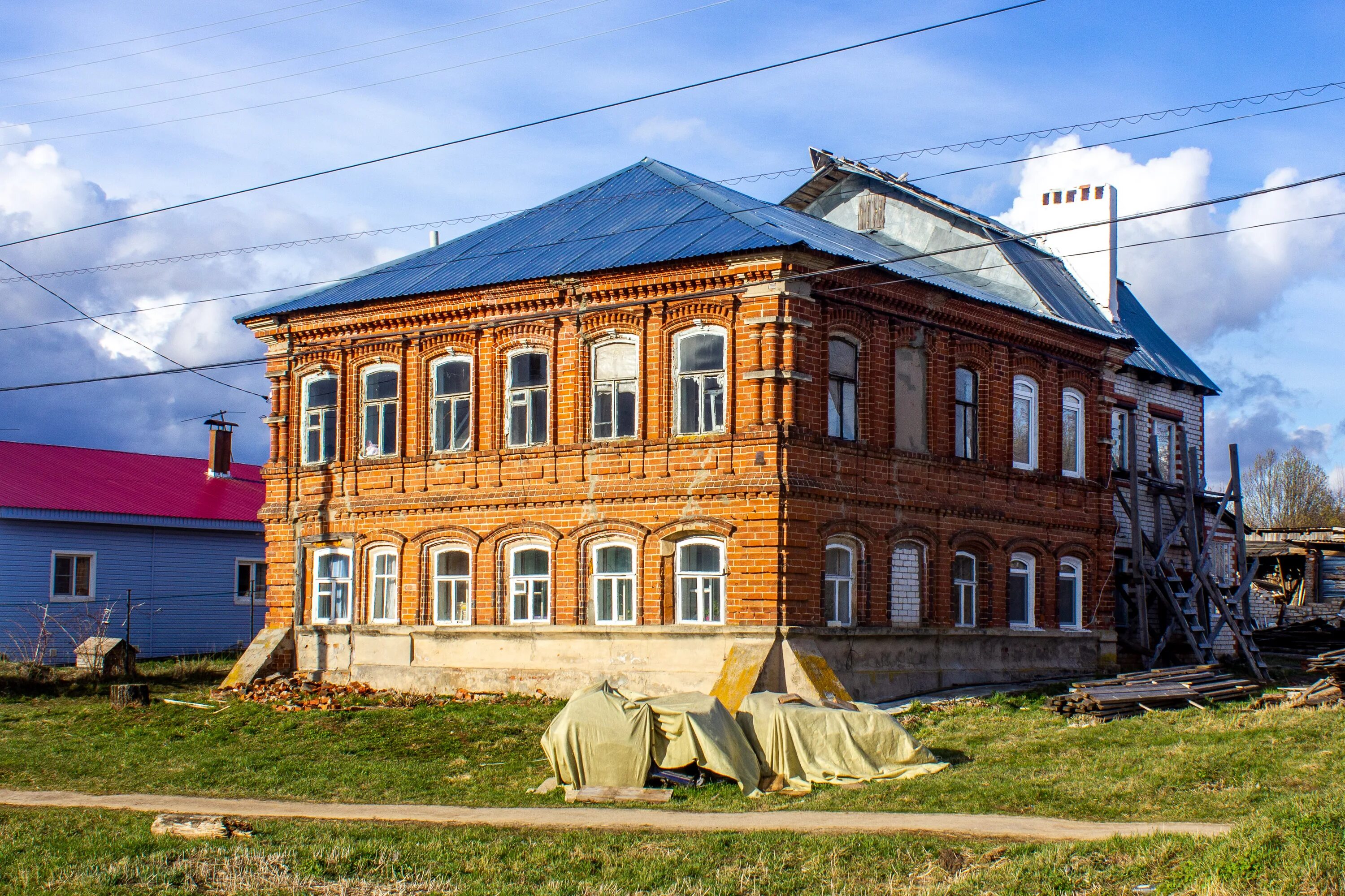 Каменки нижегородская область богородский район. Каменки Нижегородская область. Дворцы в Каменках Богородского района. Дом Ушакова Богородский район Нижегородская область. Каменки Нижегородская область дома дворцы.