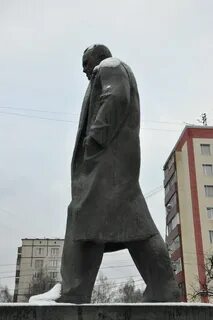 С п королев памятник