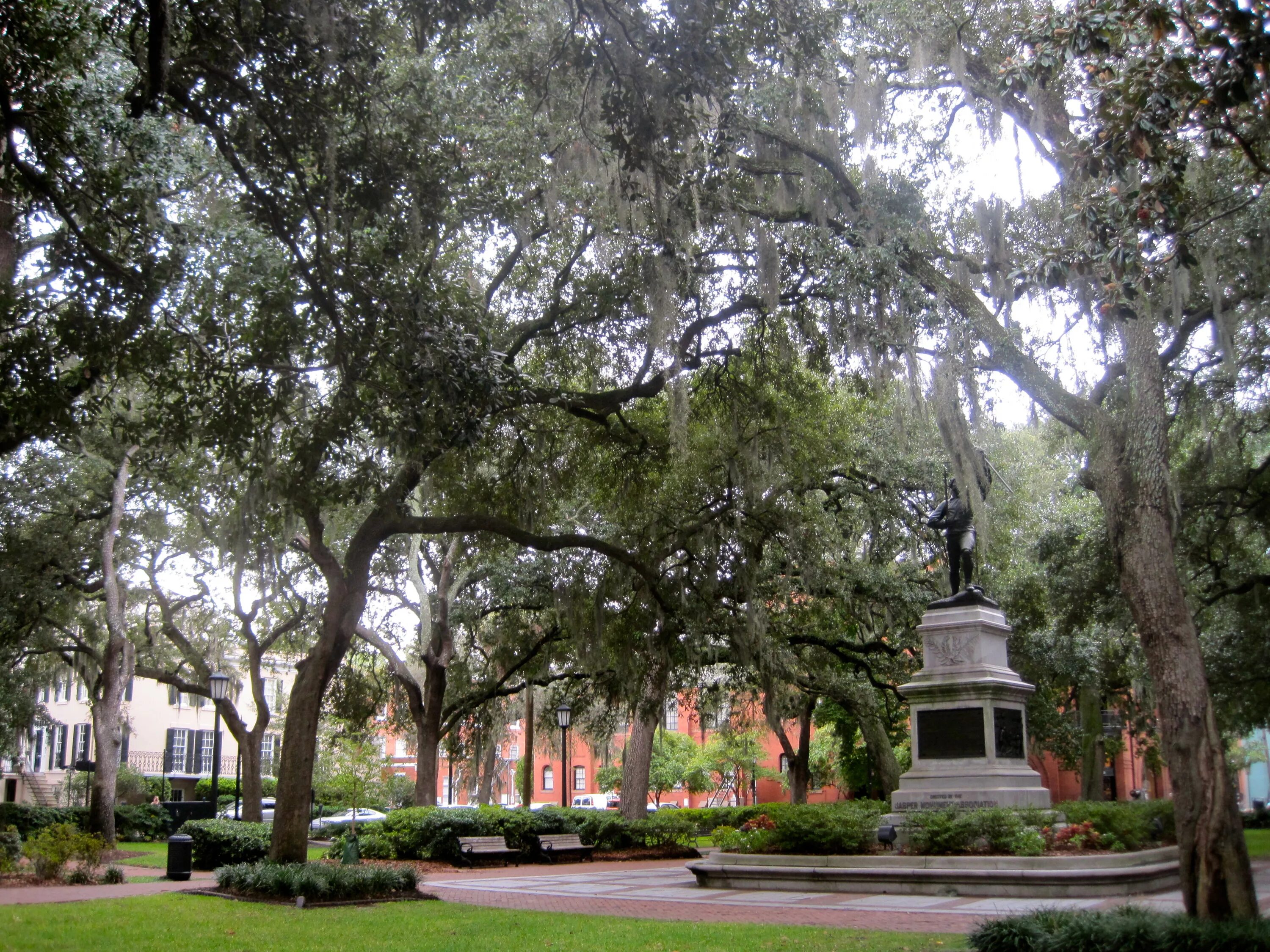 Саванна южная каролина. Саванна джорджия особняки. Саванна штат джорджия сша. Саванна штат джорджия. Саванна джорджия сша улицы.