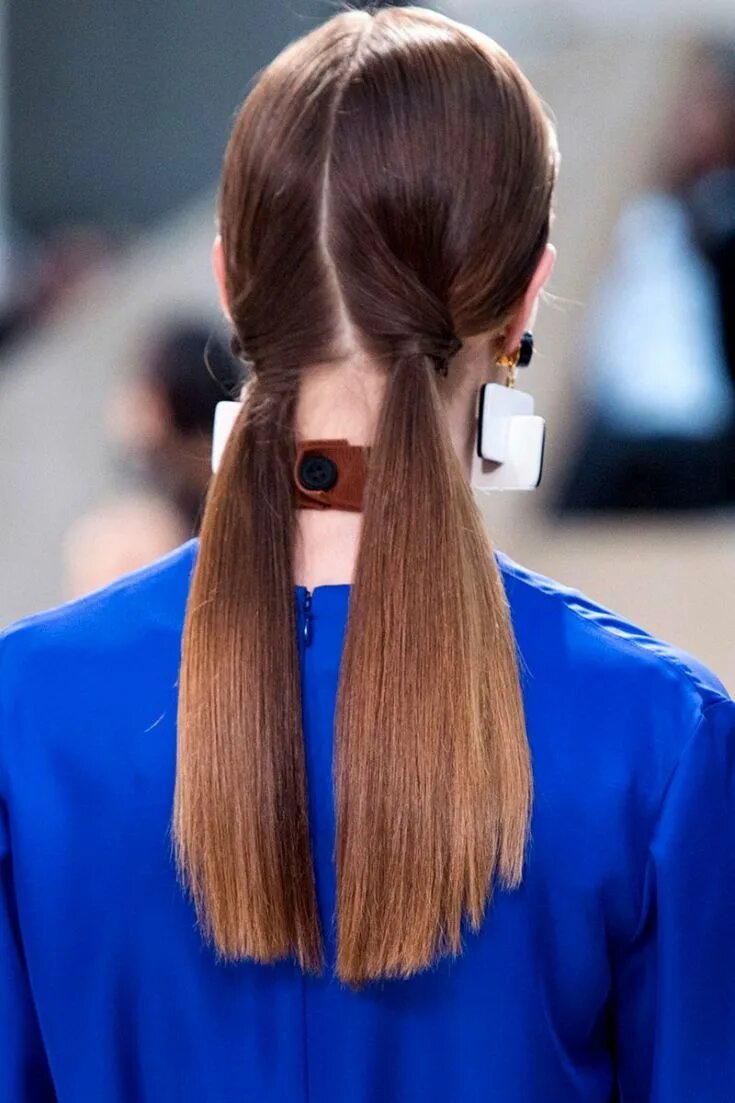 Детские прически с хвостиками. Пучок из двух хвостов. Прическа два высоких хвоста. Прическа два высоких хвостика с резинками. Красивый хвост.