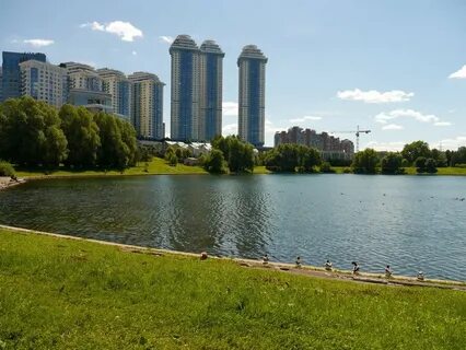 Большой крылатский пруд