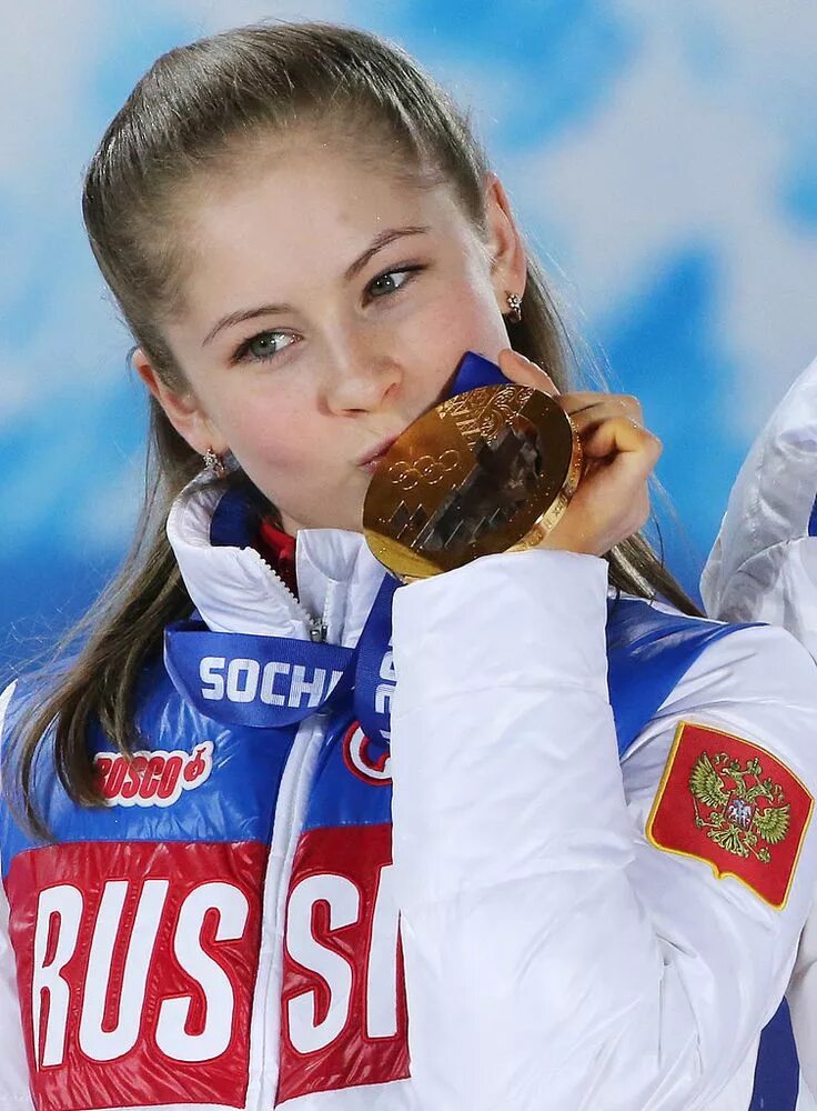 Олимпийская чемпионка по фигурному катанию в сочи. Олимпийская чемпионка по фигурному катанию в сочи. Фигуристка олимпийская чемпионка сочи 2014 липницкая. Олимпийская чемпионка по фигурному катанию в сочи. Олимпийская чемпионка по фигурному катанию в сочи.