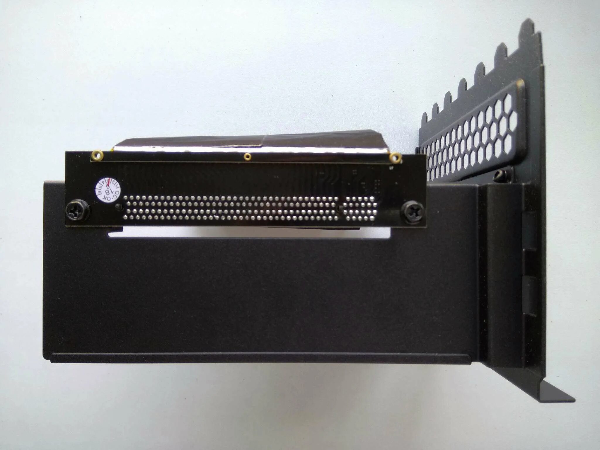 Vertical graphics card. Vertical graphics card
