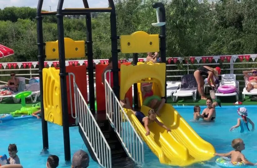 Эколог лагерь иркутск. Где отдохнуть с детьми иркутск. База мир байкала малое море. Где отдохнуть с детьми иркутск. Лагерь эколог листвянка.