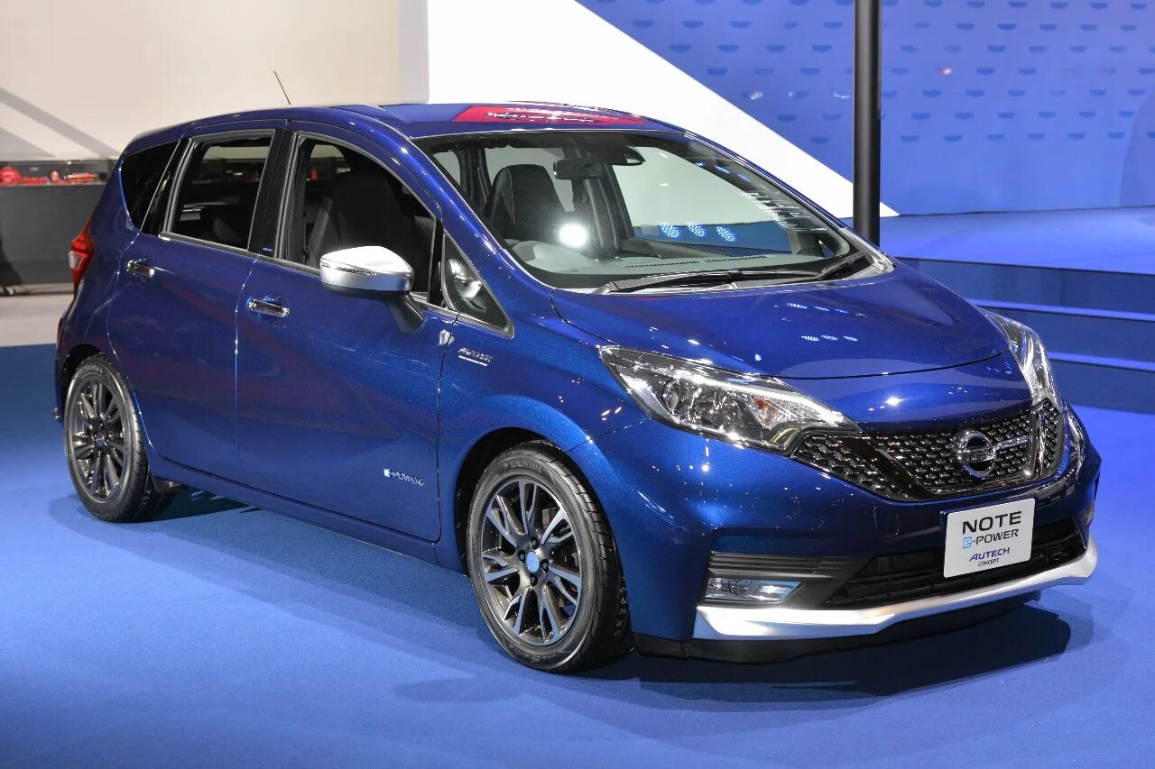 Ниссан ноут гибрид. Nissan Note e-Power autech. Nissan Note 2018 гибрид. Nissan Note 2021 e-Power autech.