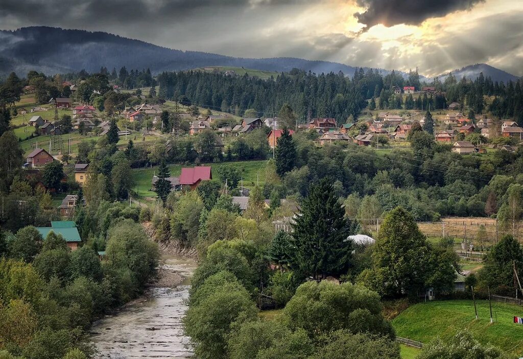Село ворохта. Ворохта ивано франковская область. Ворохта ивано франковская область. Долина ворохта ивано-франковская область. Ворохта ивано франковская область.