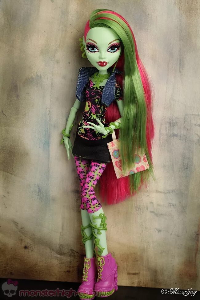 Венера макфлайтрап. Монстер хай венера макфлайтрап. Monster high венера макфлайтрап. Monster high венера макфлайтрап. Венера монстер хай.