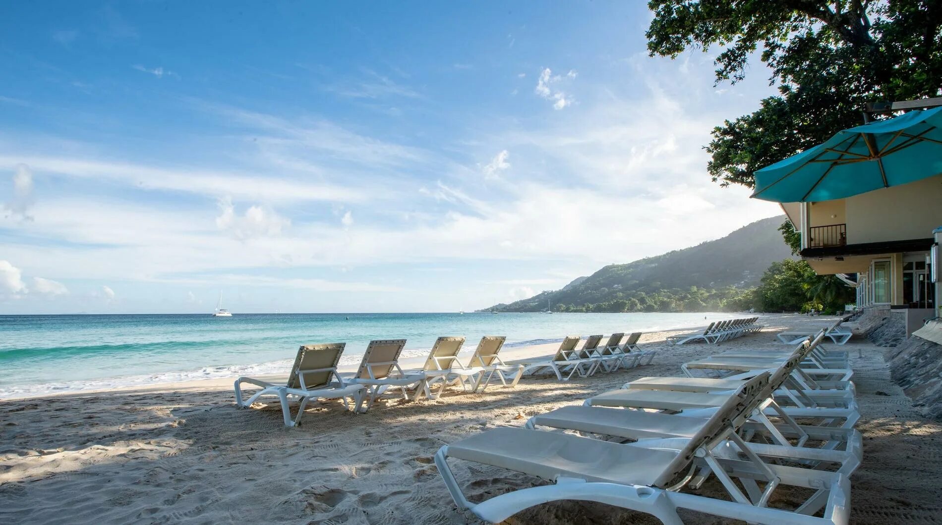 Strand c. Coral strand smart choice 4*. о. маэ, coral strand 4*. coral strand сейшелы. coral strand smart choice сейшелы.