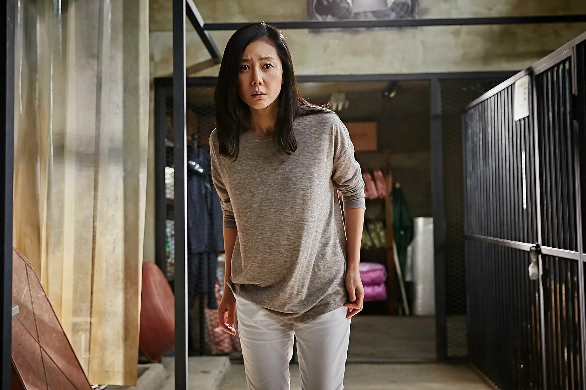 Мотылек мимикрия. Мимикрия 2017. Мимикрия 2017. Мимик фильм корея. Мимикрия и мимезия.