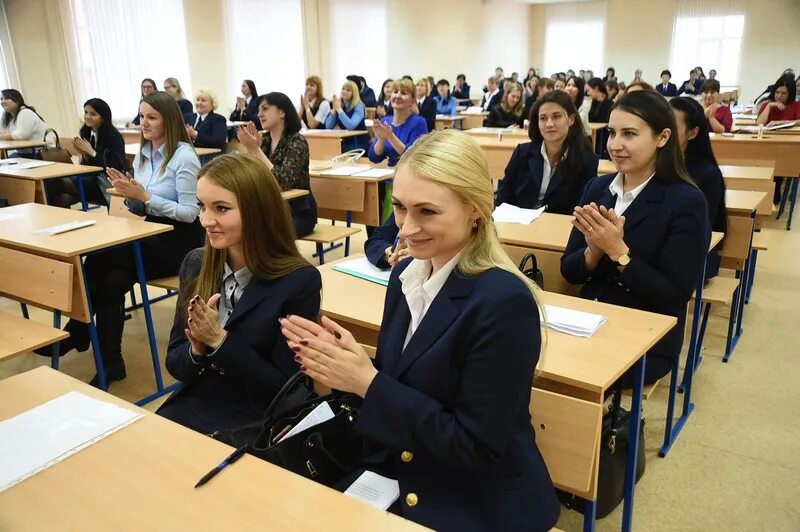 морозова омгу юрфак. юрфак омск. секретарь судьи. прокурор омска. секретарь судебного заседания омск.