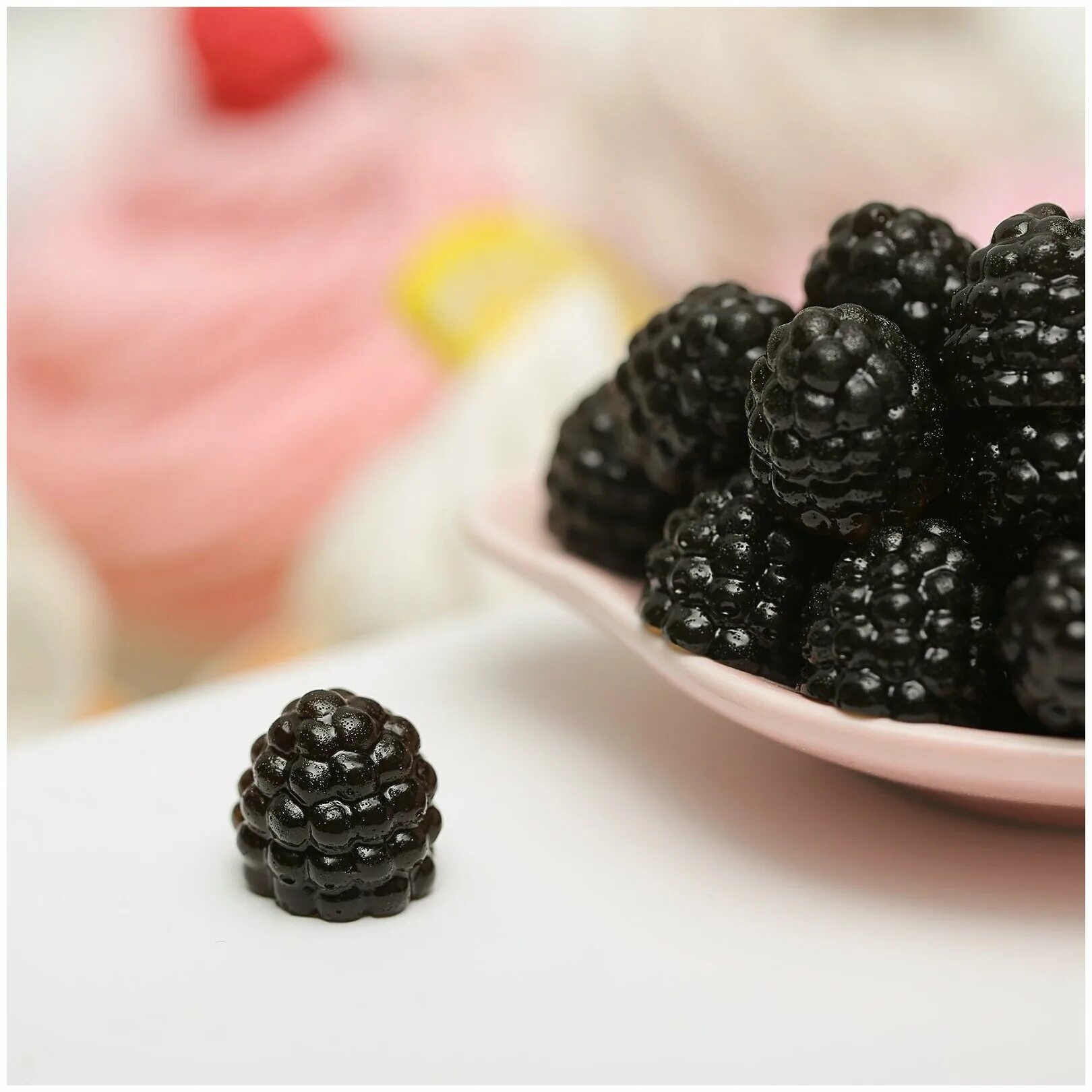 жидкость cool crazy 60 мл. биойогурт молти. (упаковка 48 шт). со вкусом ежевики. мармелад фигурный "ежевика садовая".