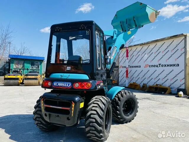 Kobelco lk40z. Погрузчик фронтальный Kobelco lk500. Радиатор печки погрузчик Kobelco.